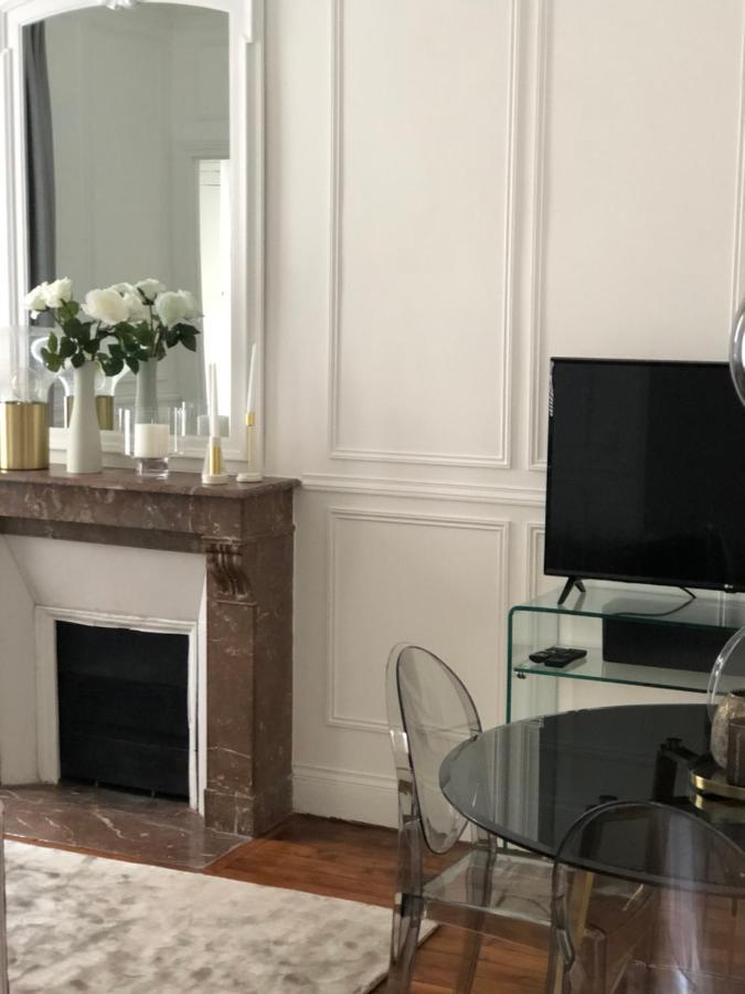 Arc De Triomphe, Champs Elysees, Foch Avenue Luxury Apartment Париж Екстериор снимка